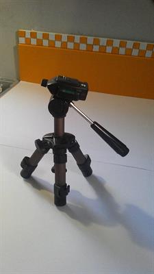 Treppiede da tavolo telescopico