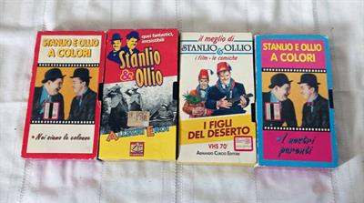 4 VHS Videocassette di Stanlio e Ollio