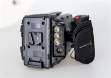 Foto 4 Ursa Mini 4K EF + V-Lock Batterie + Davinci Studio