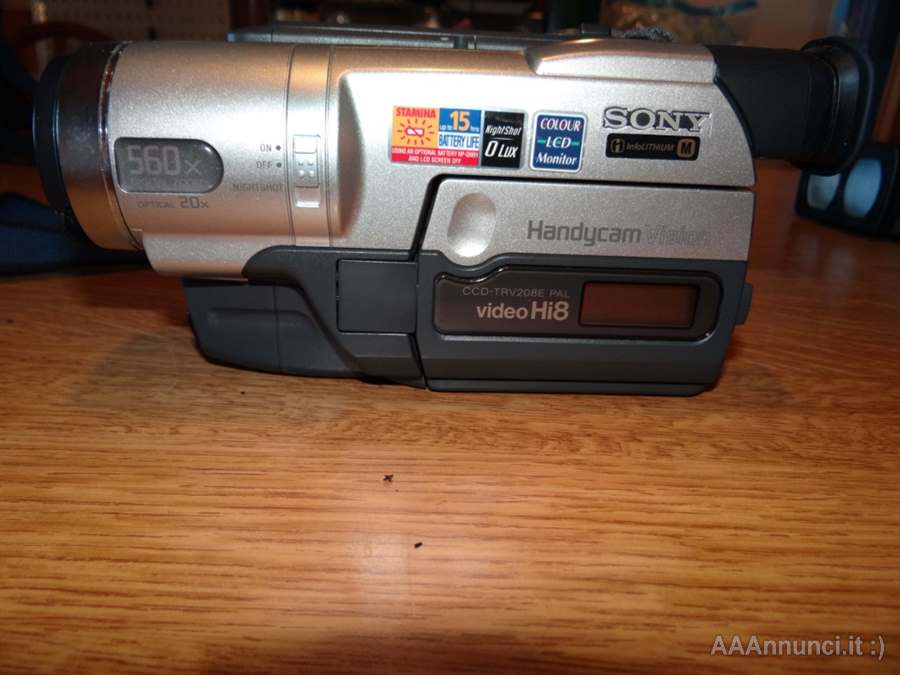 Foto 5 Videocamera SONY con accessori, in ottime condizioni, prezzo trattabile