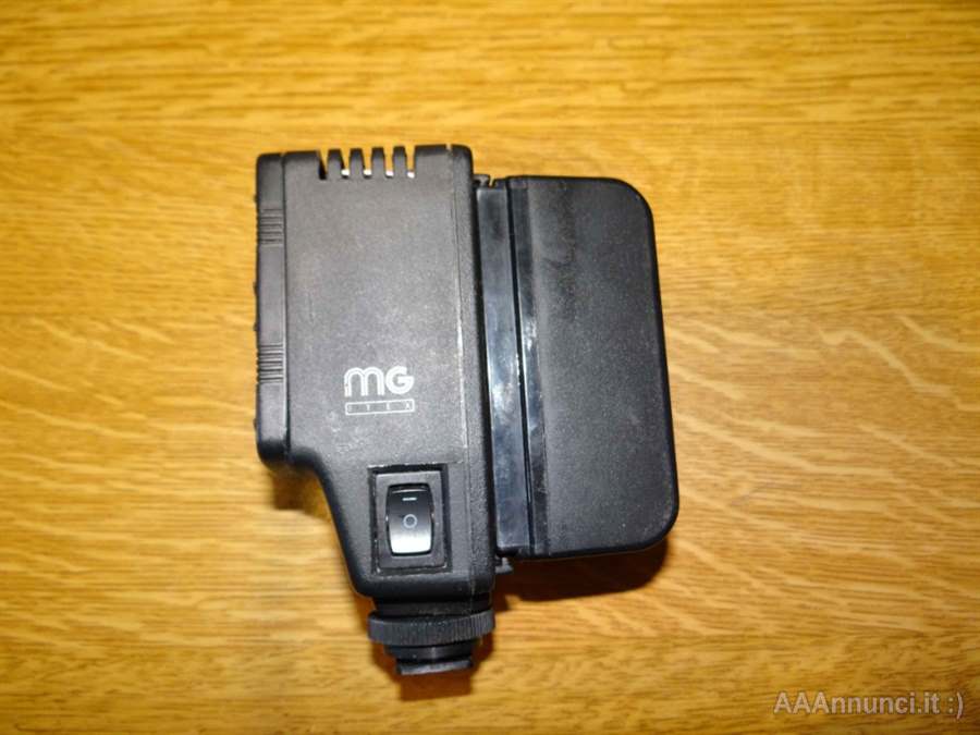 Foto 3 Videocamera SONY con accessori, in ottime condizioni, prezzo trattabile