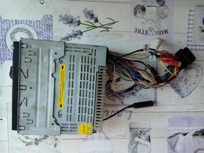 Autoradio sinto CD Clarion non funzionante modello CZ100ER - Foto 2
