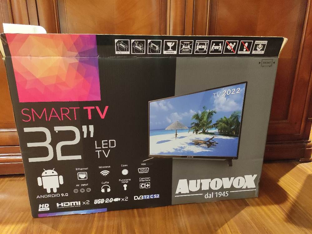 Smart TV Televisore da 32 Pollici, marca autovox - Roma