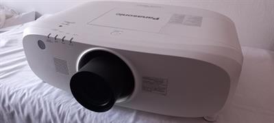 Proiettore professionale Panasonic 5400 ANSI lumen FULL HD