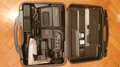 Videocamera vintage VHS