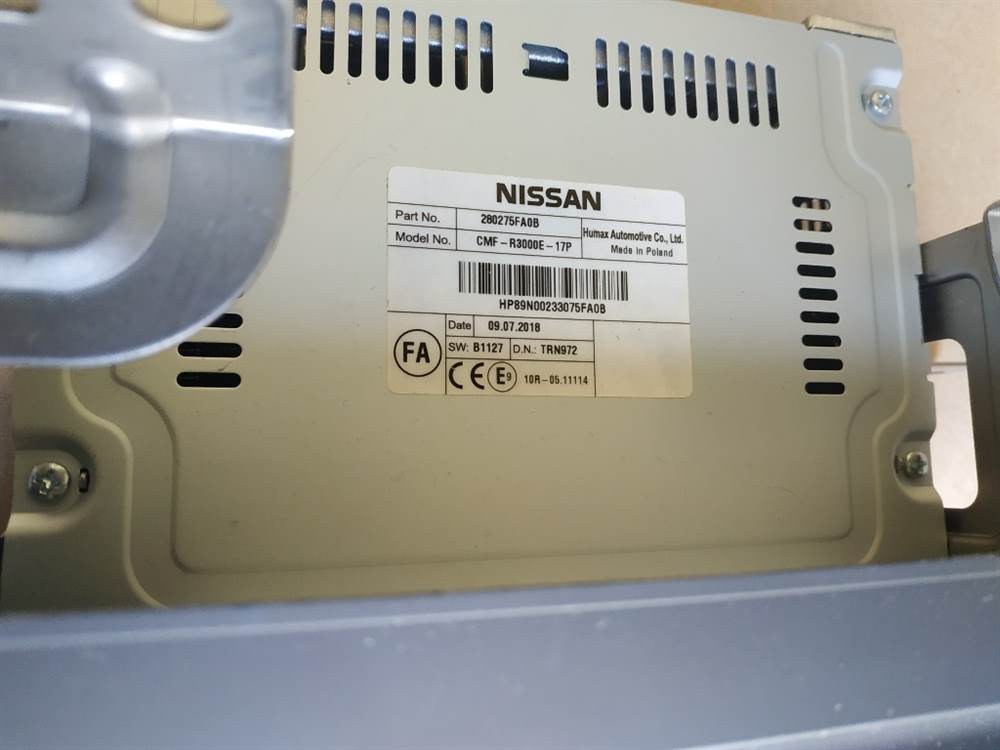 Foto 3Autoradio di serie Blaupunkt per Nissan Micra K14 model no C, come nuovo