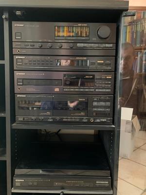 Stereo Pioneer