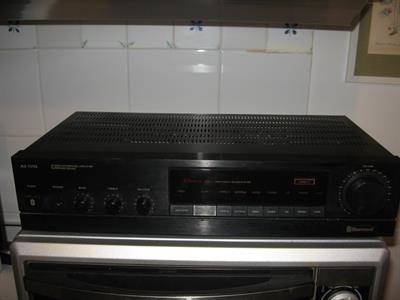 Sherwood amplificatore