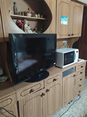  -  TVC 55 pollici + 1- 32 pollici